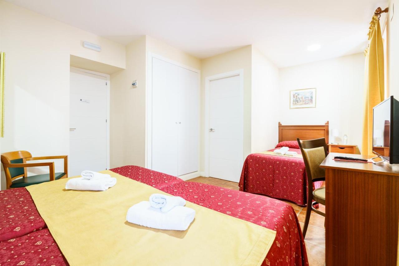 Hotel Carlos V Jerez By Vivere Stays Jerez de la Frontera Extérieur photo