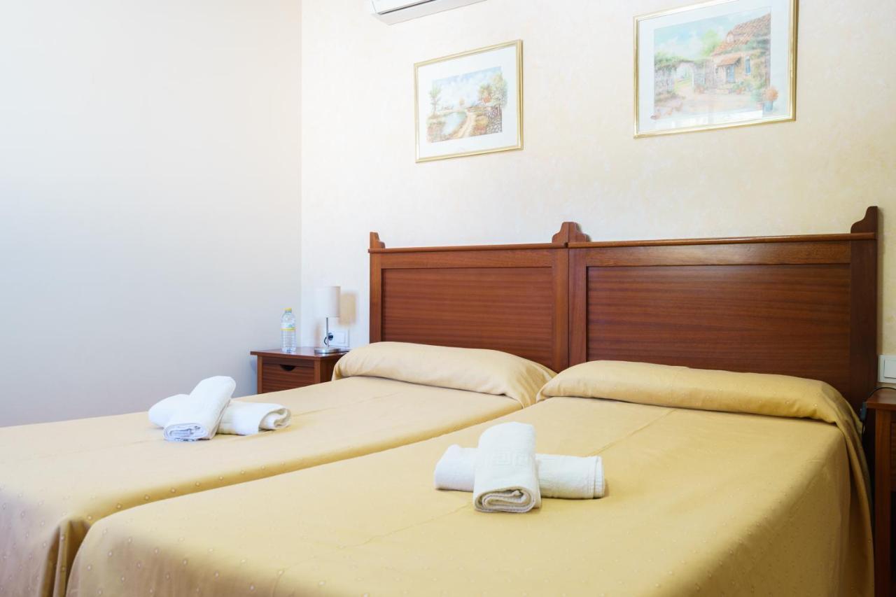 Hotel Carlos V Jerez By Vivere Stays Jerez de la Frontera Extérieur photo