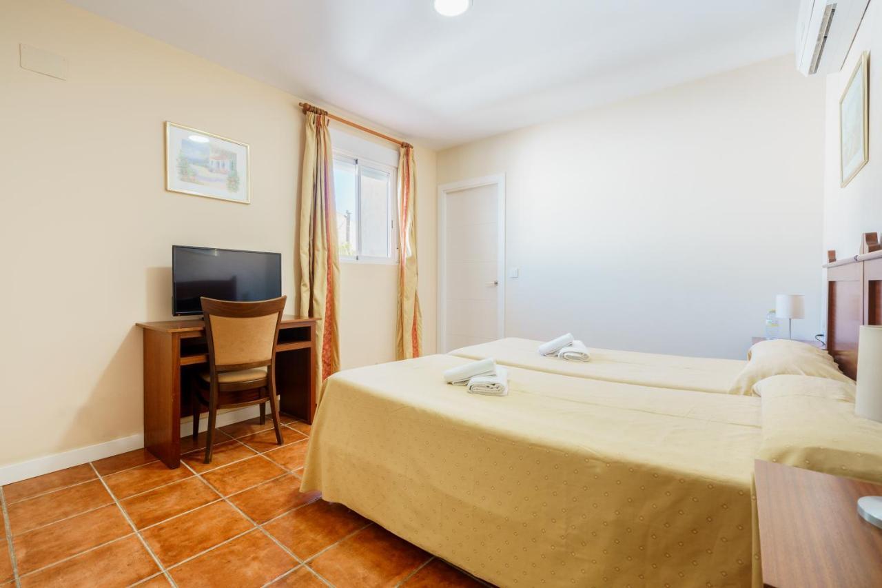 Hotel Carlos V Jerez By Vivere Stays Jerez de la Frontera Extérieur photo