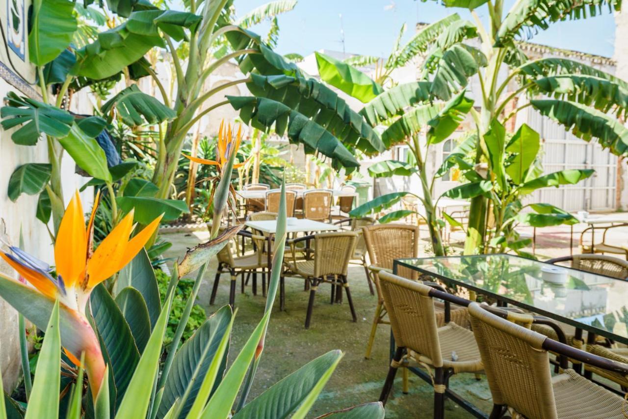 Hotel Carlos V Jerez By Vivere Stays Jerez de la Frontera Extérieur photo